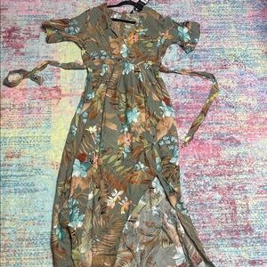 Women’s Khaki Floral Wrap Maxi Dress - Unknown Brand